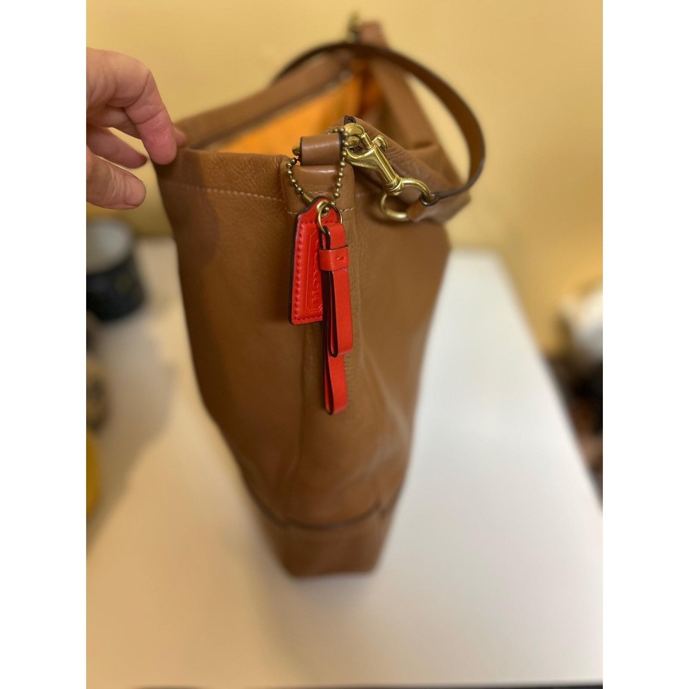 Vintage Coach Brown Pebbled Leather Convertible Hobo Crossbody Brass Hardware - Picture 9 of 13